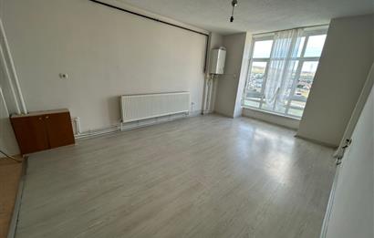 CENTURY 21 BAL'DAN TOKİ YENİ MAHALLEDE KİRALIK 1+1