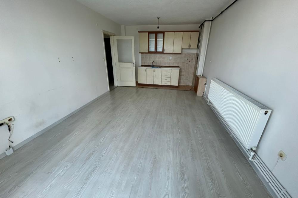 CENTURY 21 BAL'DAN TOKİ YENİ MAHALLEDE KİRALIK 1+1