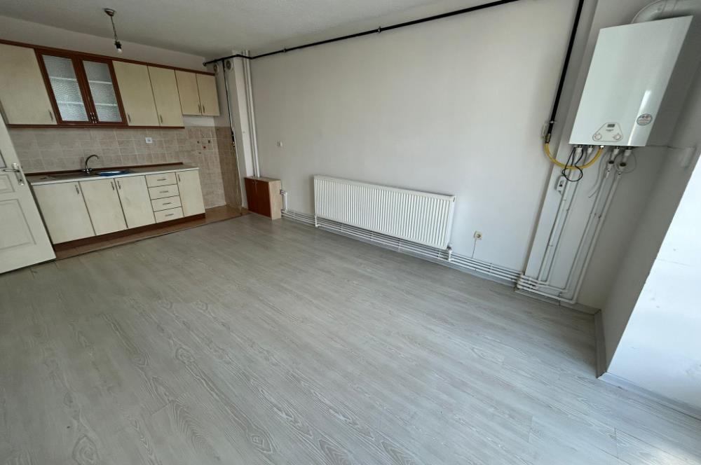 CENTURY 21 BAL'DAN TOKİ YENİ MAHALLEDE KİRALIK 1+1