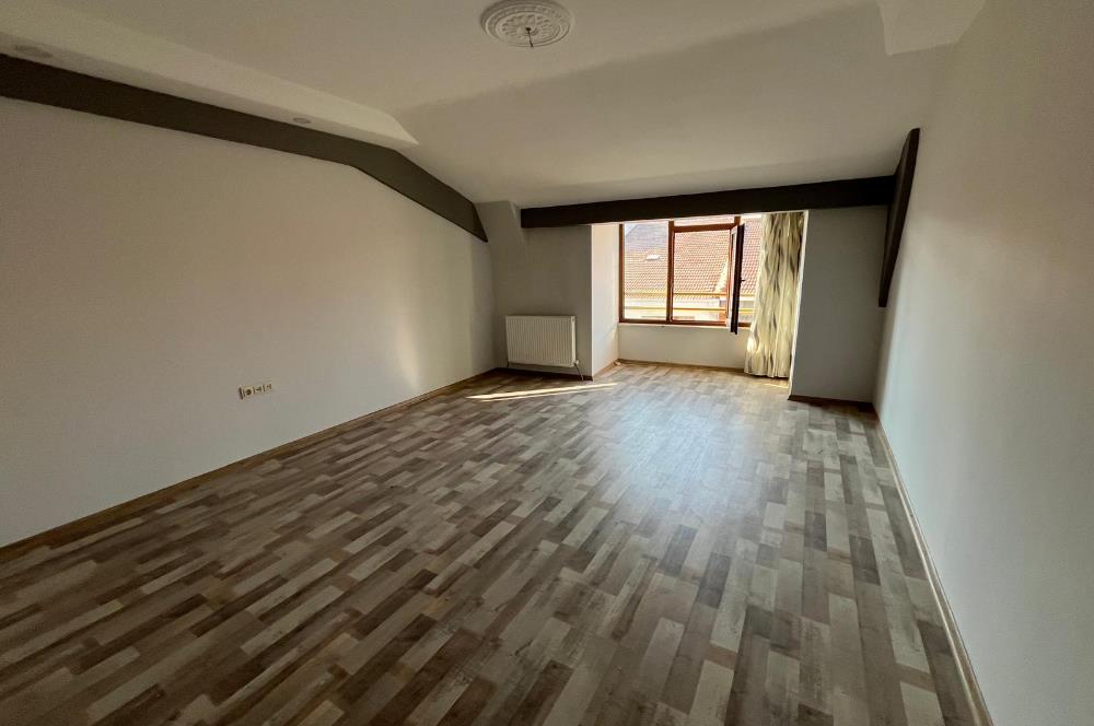 CENTURY21 VİZYON'DAN ERTUĞRULGAZİ BEŞEVLERDE KİRALIK 4+1 DAİRE