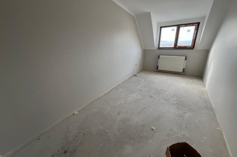 PANAROMİK DENİZ MANZARALI 3+2 KÖŞE DUBLEKS