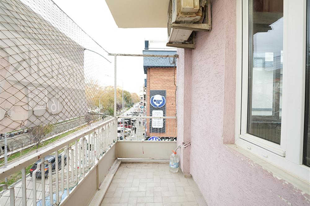 C21 Cius; Yunus Emre Parkı Civ Dereboyu Üzeri 2+1 Ara Kat Daire