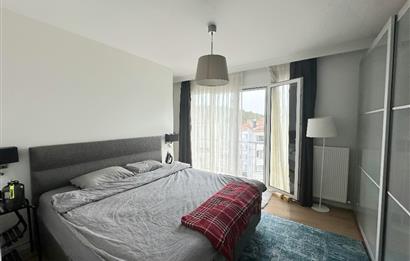 C21'DEN ORMAN YANI SİTEDE KOMPLE YENİLENMİŞ BÜYÜK 3+1 DAİRE