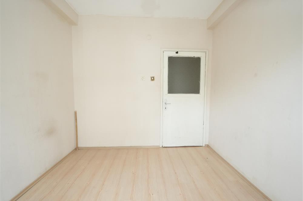 C21 Cius; Yunus Emre Parkı Civ Dereboyu Üzeri 2+1 Ara Kat Daire