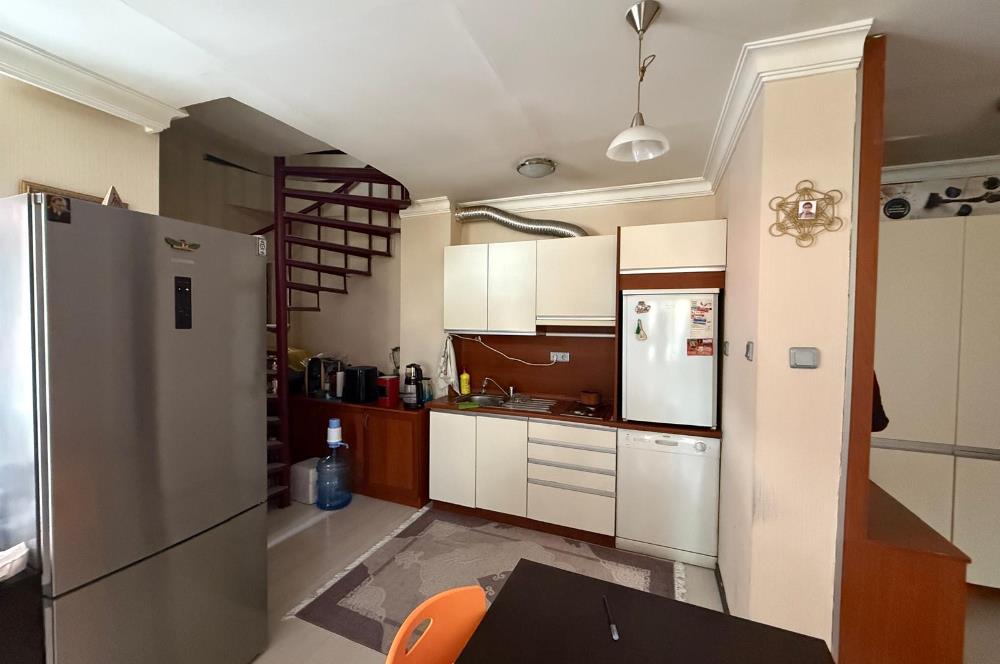 ORAN STÜDYO EVLERİNDE TERAS KEYİFLİ 1+1 DUBLEKS SATILIK DAİRE