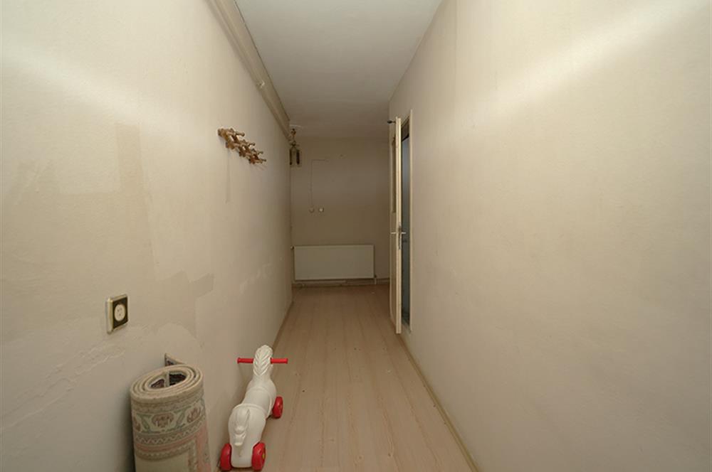 C21 Cius; Yunus Emre Parkı Civ Dereboyu Üzeri 2+1 Ara Kat Daire