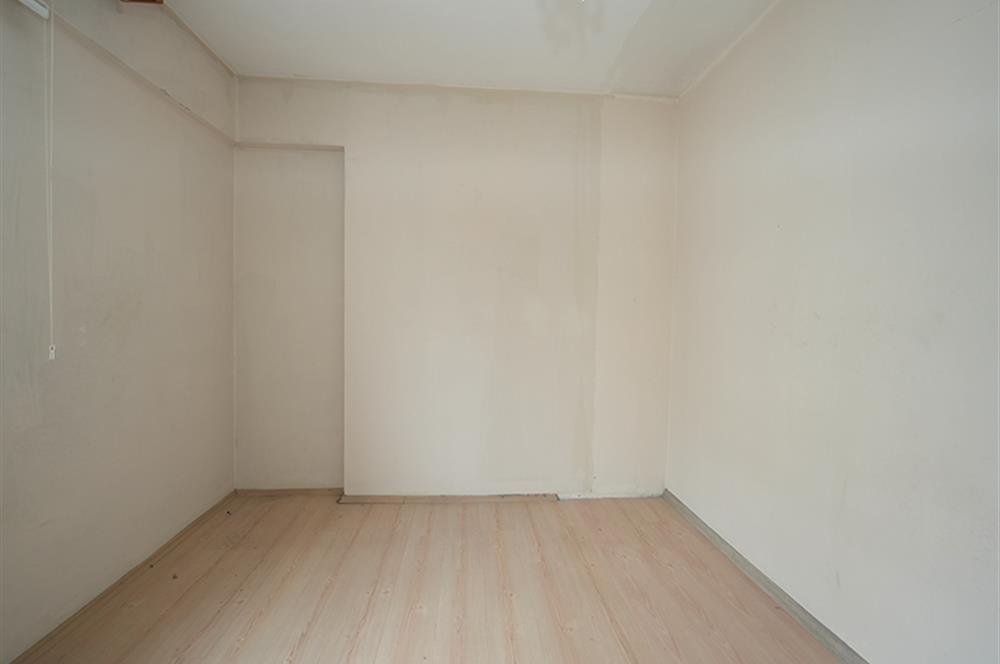 C21 Cius; Yunus Emre Parkı Civ Dereboyu Üzeri 2+1 Ara Kat Daire