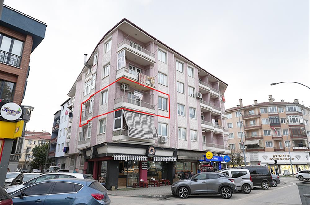 C21 Cius; Yunus Emre Parkı Civ Dereboyu Üzeri 2+1 Ara Kat Daire