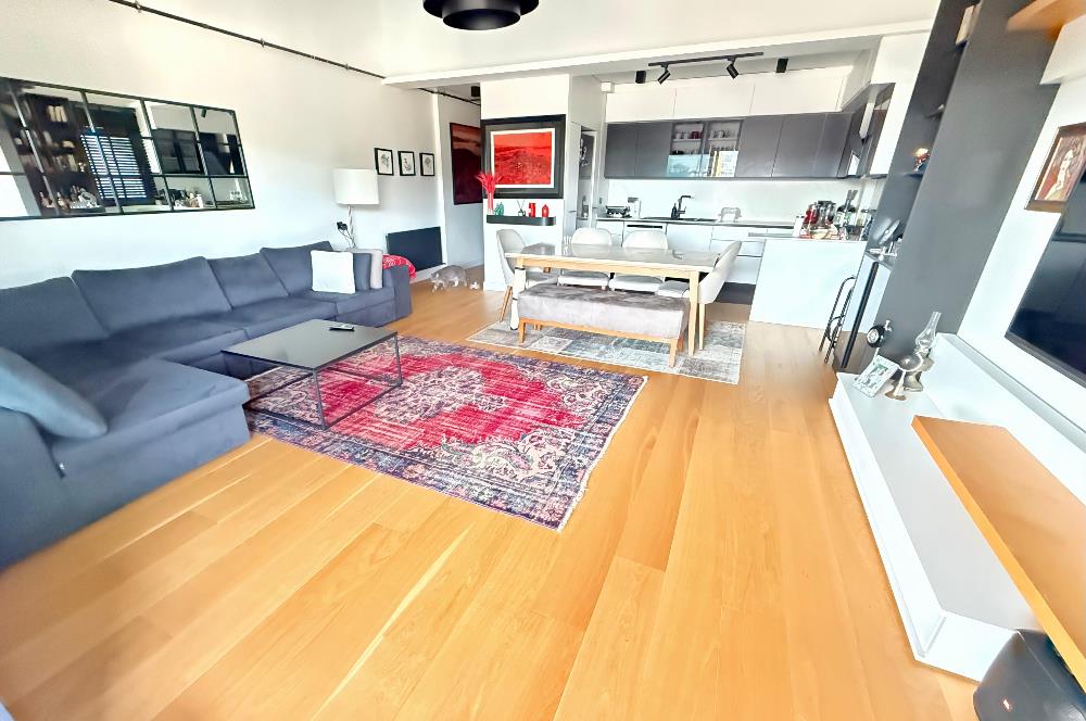 C21'DEN ORMAN YANI SİTEDE KOMPLE YENİLENMİŞ BÜYÜK 3+1 DAİRE