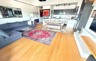 C21'DEN ORMAN YANI SİTEDE KOMPLE YENİLENMİŞ BÜYÜK 3+1 DAİRE