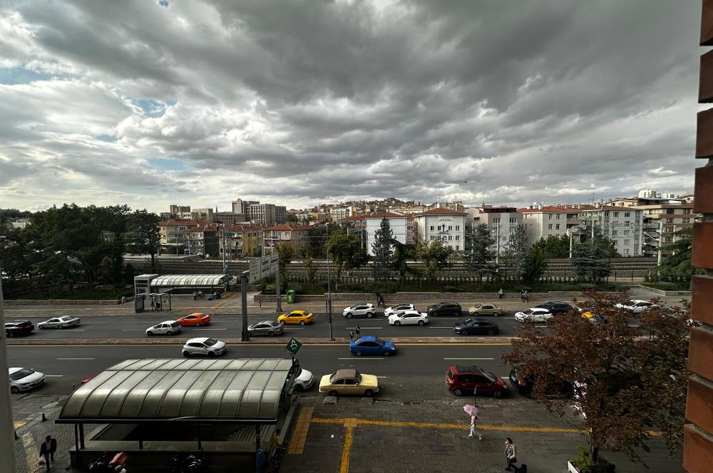 KURTULUŞ METRO ÇIKIŞINDA ARA KAT 3+1 KİRALIK DAİRE