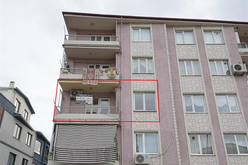 C21 Cius; Yunus Emre Parkı Civ Dereboyu Üzeri 2+1 Ara Kat Daire