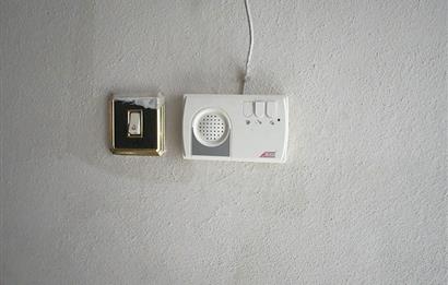 C21 Cius; Yunus Emre Parkı Civ Dereboyu Üzeri 2+1 Ara Kat Daire