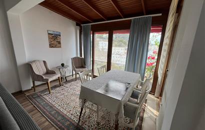 Turgutreis Karabağ'da Kiralık Deniz Manzaralı Daire