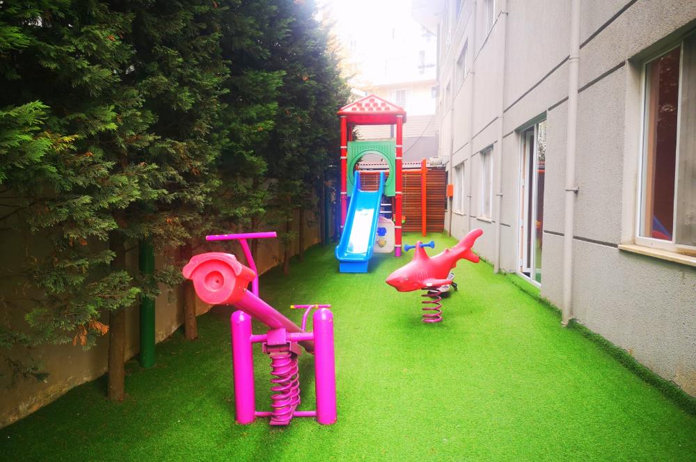 C21'DEN ORMAN YANI SİTEDE KOMPLE YENİLENMİŞ BÜYÜK 3+1 DAİRE