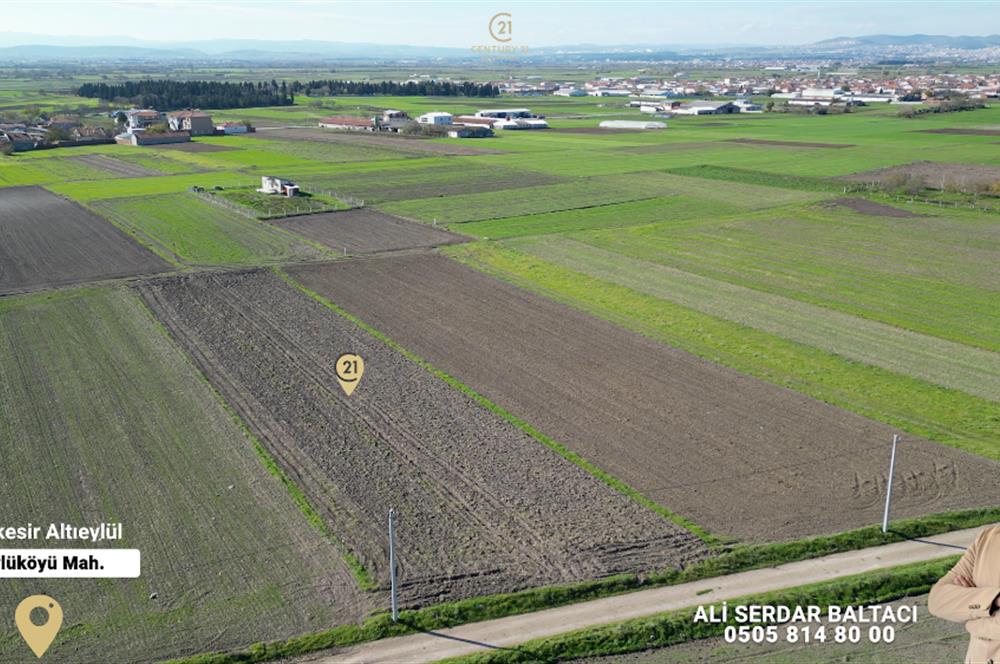 C21 Bal'dan Köylü Köyünde Satılık Tarla