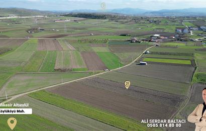 C21 Bal'dan Köylü Köyünde Satılık Tarla