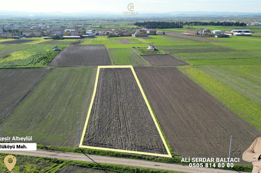 C21 Bal'dan Köylü Köyünde Satılık Tarla