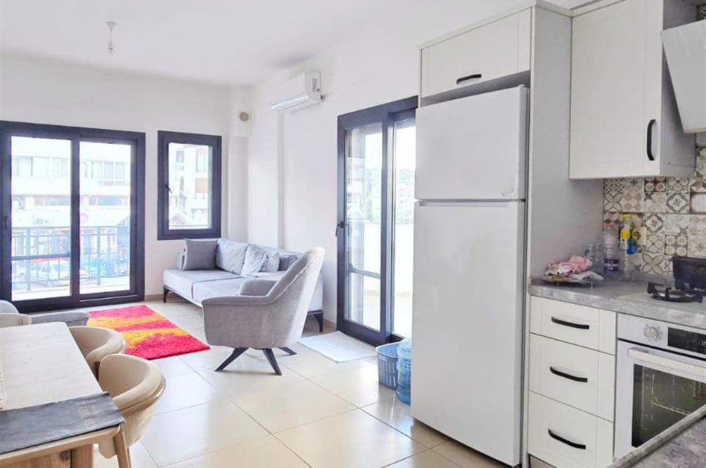 DATÇA MERKEZDE YILLIK KİRALIK 1+1 GENİŞ DAİRE