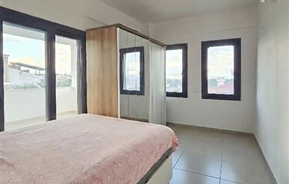 DATÇA MERKEZDE YILLIK KİRALIK 1+1 GENİŞ DAİRE