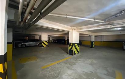 ÇUKURAMBARDA MOBİLYALI MERKEZİ KONUMDA 2. KAT 3+1 DAİRE