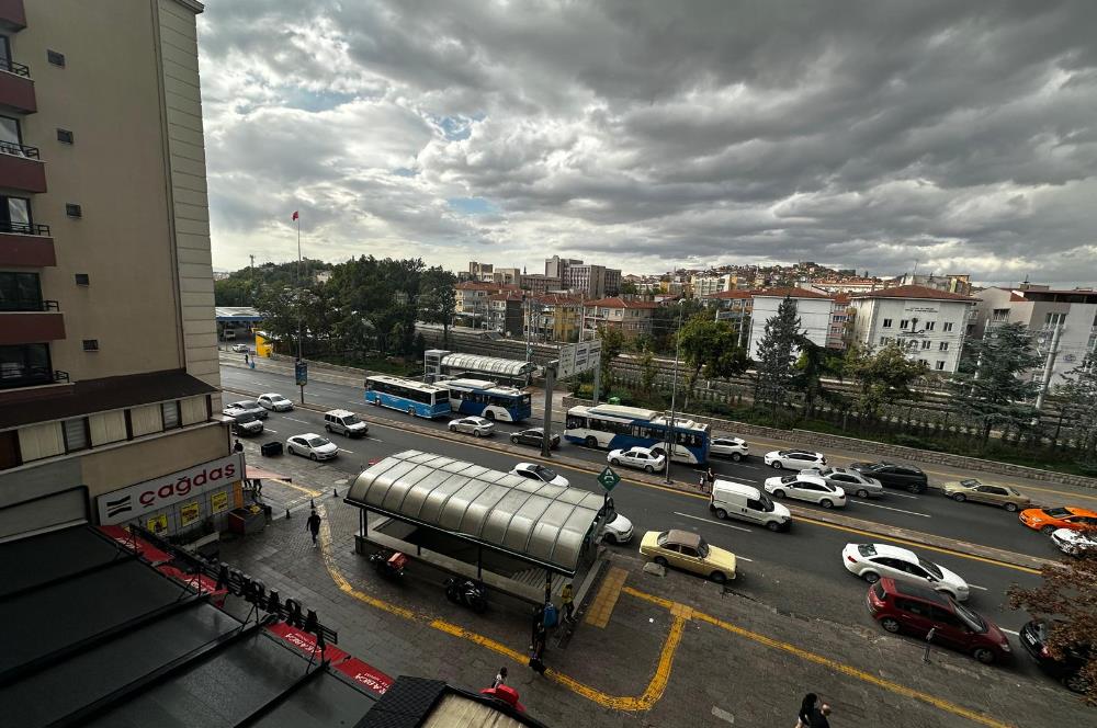 KURTULUŞ METRO ÇIKIŞINDA ARA KAT 3+1 KİRALIK DAİRE