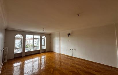 KURTULUŞ METRO ÇIKIŞINDA ARA KAT 3+1 KİRALIK DAİRE