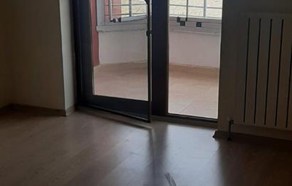 ETİMESGUT AYYILDIZDA 4+1 180 m2 KİRALIK SİTE İÇERİSİNDE DAİRE
