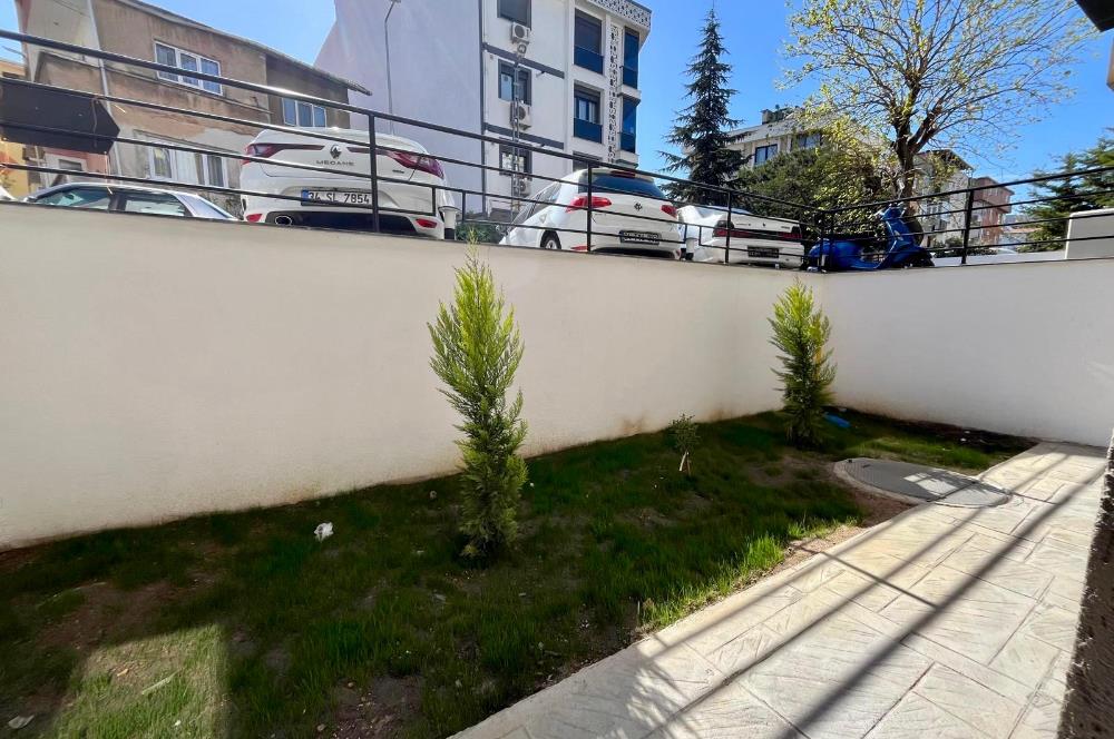 KÜÇÜKYALI'DA METROYA YAKIN ÖZEL BAHÇE KULLANIMLI ÖN CEPHE 2+1