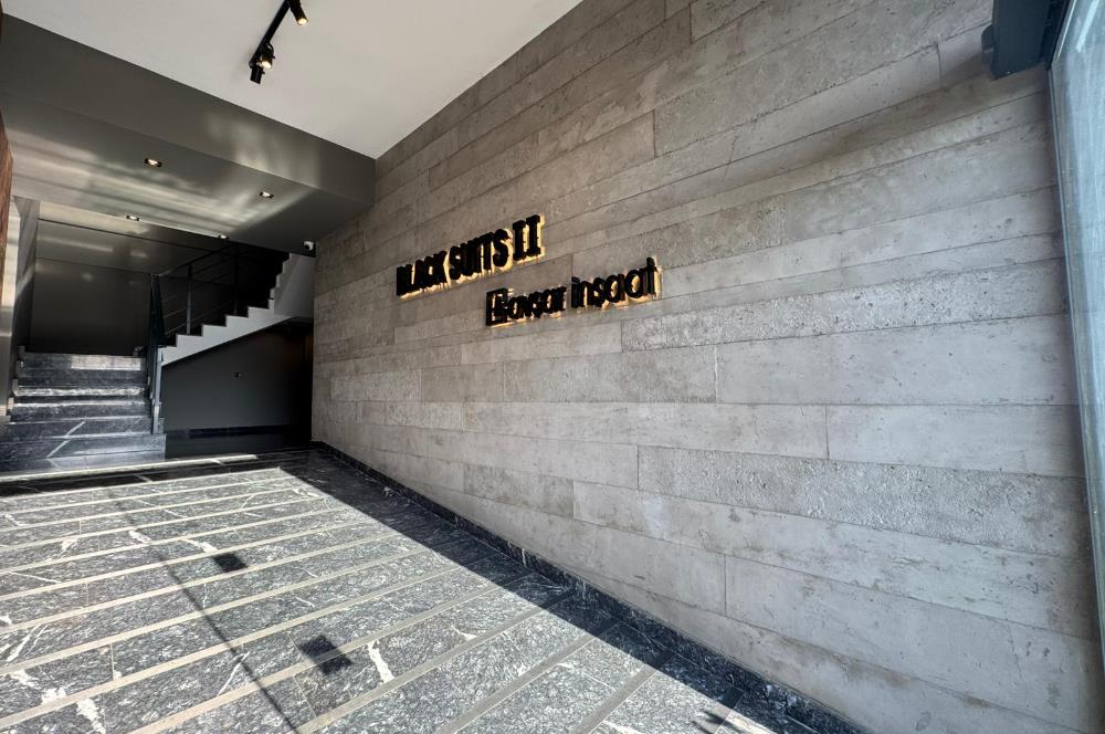 Çiğli Black Suits 2'de Kiralık Sıfır 1+1 Daire 