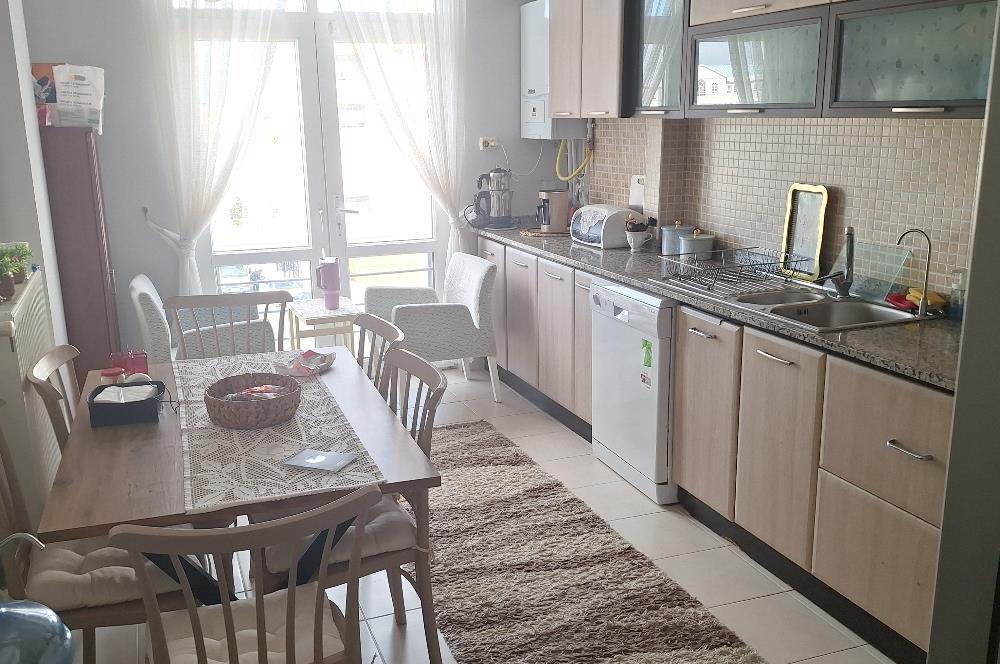 CENTURY 21 VİZYON'DAN GÜNDÜZ ÖKÇÜN BLV.DA GENİŞ SATILIK 3+1 DAİRE