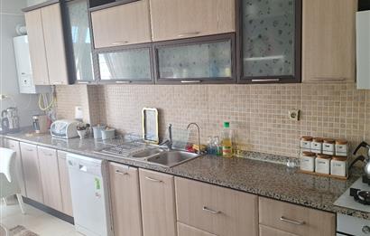 CENTURY 21 VİZYON'DAN GÜNDÜZ ÖKÇÜN BLV.DA GENİŞ SATILIK 3+1 DAİRE