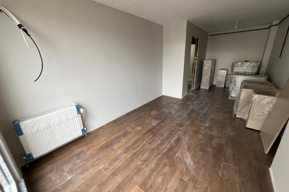 ÇINAR MAHALLESİNDE 0 BİNADA ARA KATTA YILBAŞI TESLİM 2+1