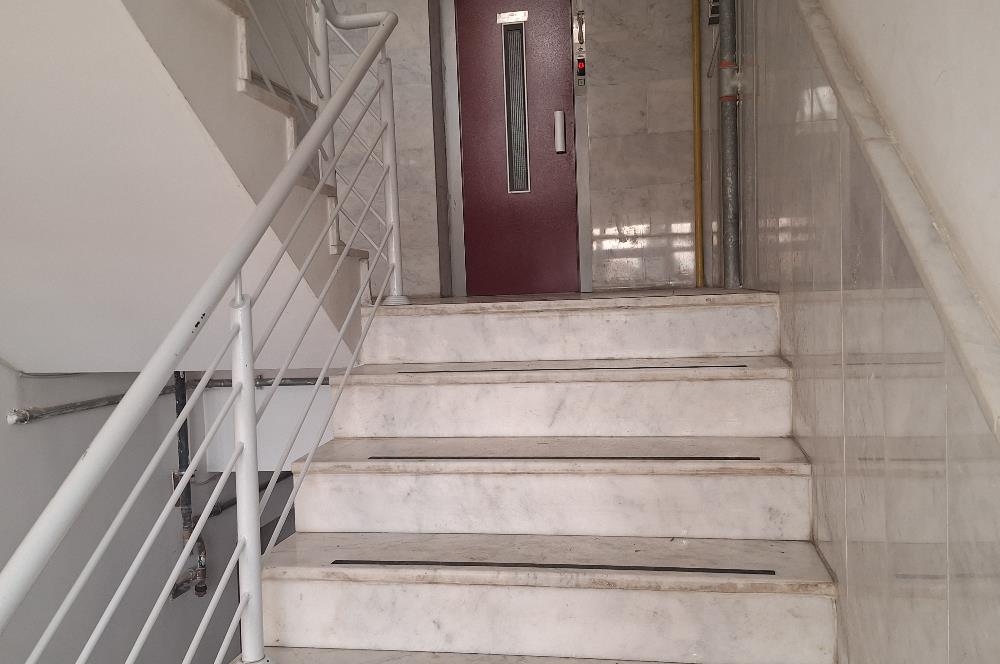 CENTURY 21 VİZYON'DAN GÜNDÜZ ÖKÇÜN BLV.DA GENİŞ SATILIK 3+1 DAİRE