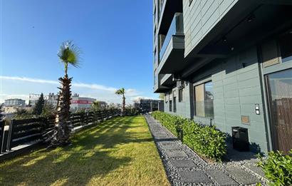 Çiğli Black Suits 2'de Kiralık Sıfır 1+1 Daire 