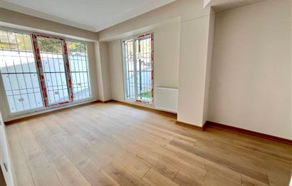 KÜÇÜKYALI'DA METROYA YAKIN ÖZEL BAHÇE KULLANIMLI ÖN CEPHE 2+1