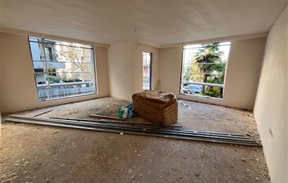 ÖN CEPHE KATTA AYRI MUTFAKLI KÖŞE 3+1