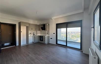 Çiğli Black Suits 2'de Kiralık Sıfır 1+1 Daire 