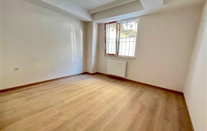 KÜÇÜKYALI'DA METROYA YAKIN ÖZEL BAHÇE KULLANIMLI ÖN CEPHE 2+1