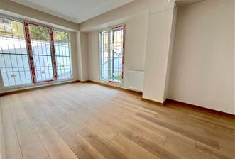 KÜÇÜKYALI'DA METROYA YAKIN ÖZEL BAHÇE KULLANIMLI ÖN CEPHE 2+1 - 9 - 30093