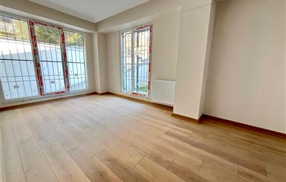 KÜÇÜKYALI'DA METROYA YAKIN ÖZEL BAHÇE KULLANIMLI ÖN CEPHE 2+1