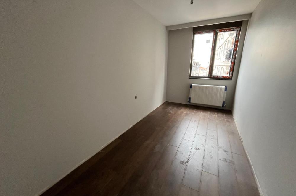 ÇINAR MAHALLESİNDE 0 BİNADA ARA KATTA YILBAŞI TESLİM 2+1