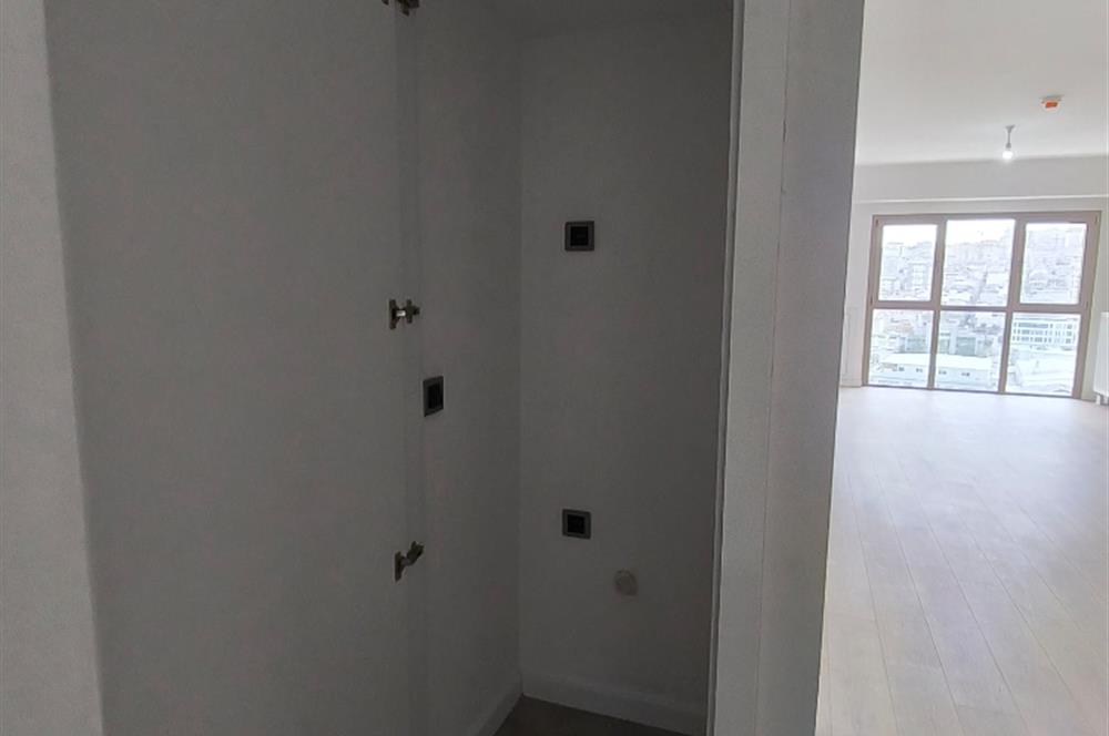 C21 NEXARDAN BASINEKSPRES FLAT 24 7. KAT 1.5+0 KİRALIK STÜDYO