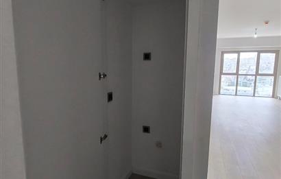 C21 NEXARDAN BASINEKSPRES FLAT 24 7. KAT 1.5+0 KİRALIK STÜDYO