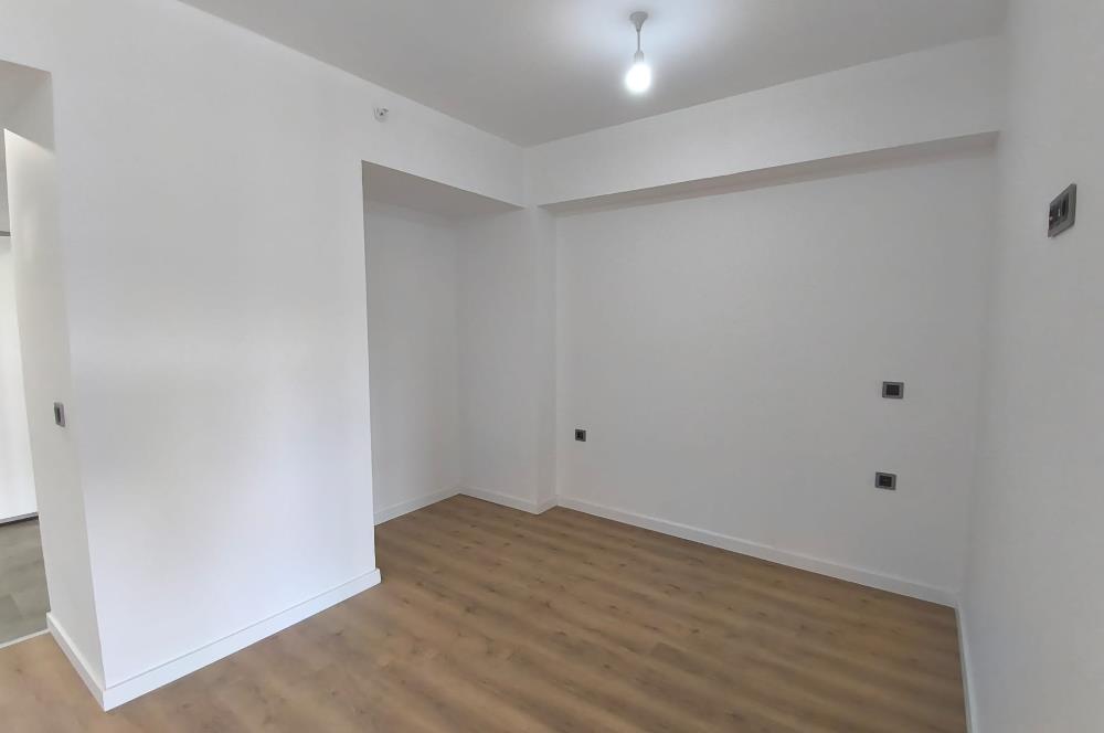 C21 NEXARDAN BASINEKSPRES FLAT 24 7. KAT 1.5+0 KİRALIK STÜDYO