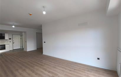 C21 NEXARDAN BASINEKSPRES FLAT 24 7. KAT 1.5+0 KİRALIK STÜDYO