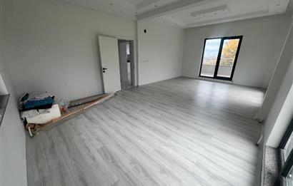 C21 BAL 'DAN GÖKÇEYAZI KÖSEAĞALAR'DA SATILIK BAHÇELİ LÜKS VİLLA