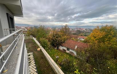 C21 BAL 'DAN GÖKÇEYAZI KÖSEAĞALAR'DA SATILIK BAHÇELİ LÜKS VİLLA