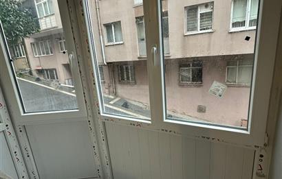 Merkezi Konumda Sıfır Tadilatlı 3+1 Geniş ve Kullanışlı Daire