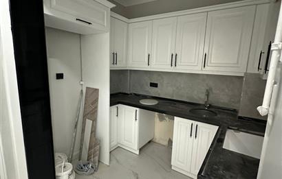 Merkezi Konumda Sıfır Tadilatlı 3+1 Geniş ve Kullanışlı Daire